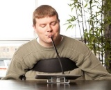 Griffin Mouthstick Stylus стилус для инвалидов